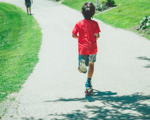 boy run